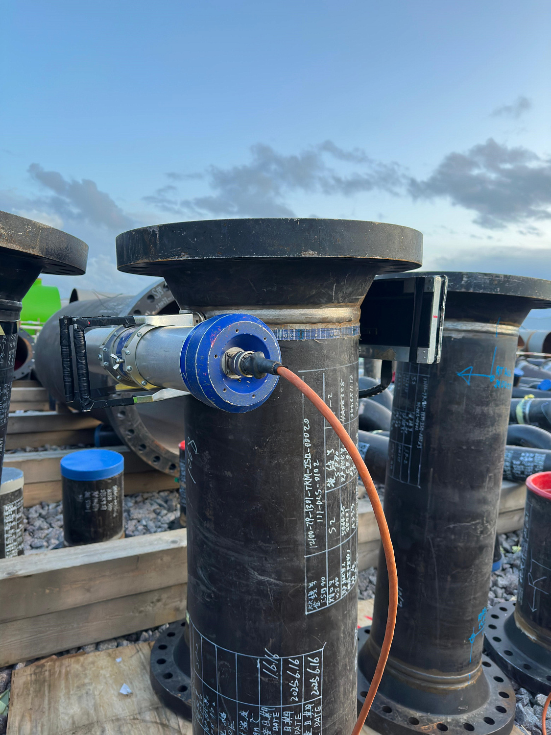 «Нет никого, кто сказал бы: «я разобрался, но лучше на плёнку». Ни одного человека» - интервью Вячеслава Суворова, генерального директора ООО «АКС-Сервис» о внедрении ЦР